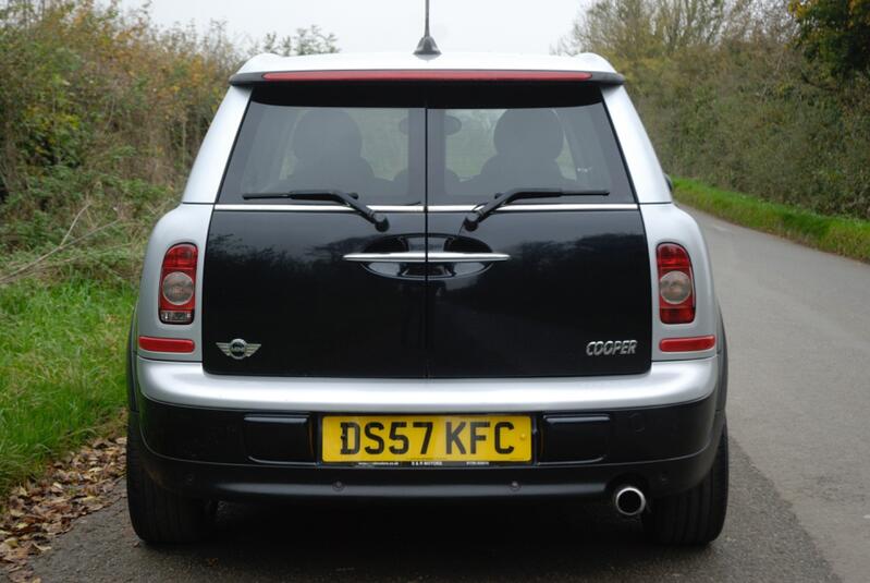 MINI CLUBMAN