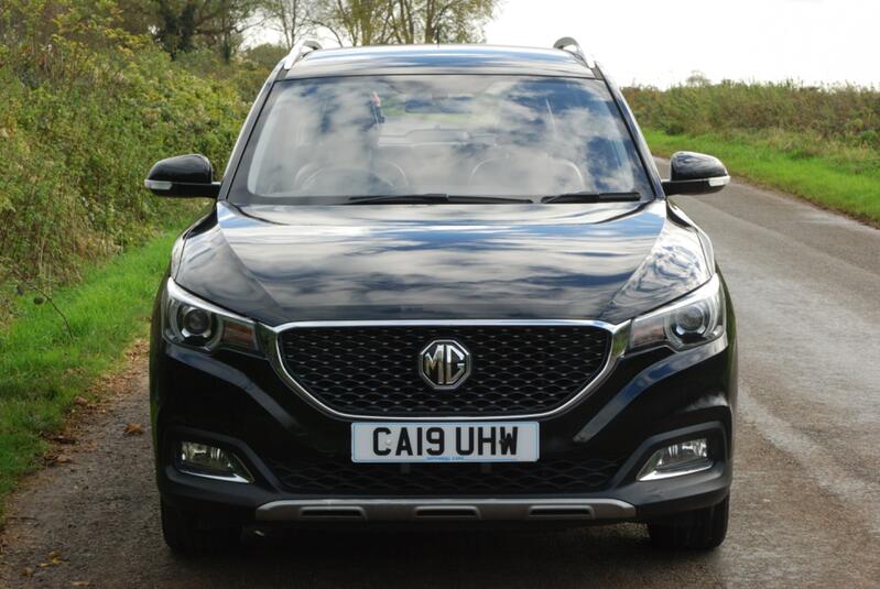 MG ZS