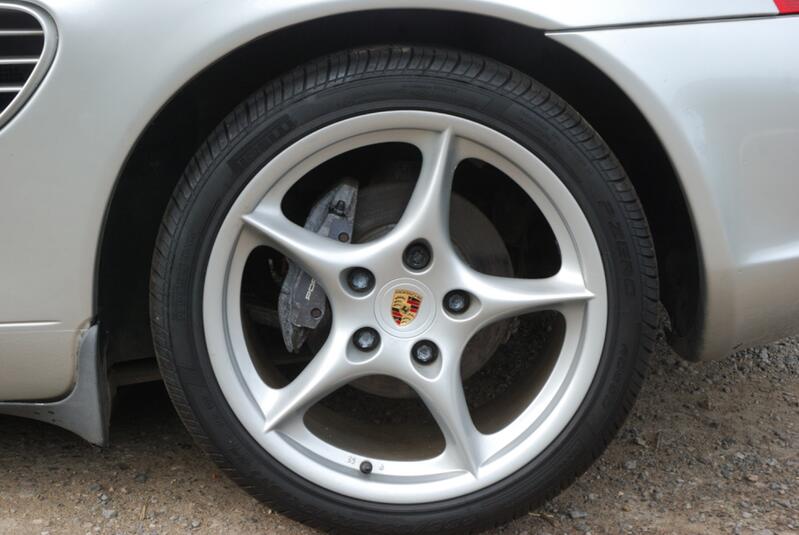 PORSCHE BOXSTER