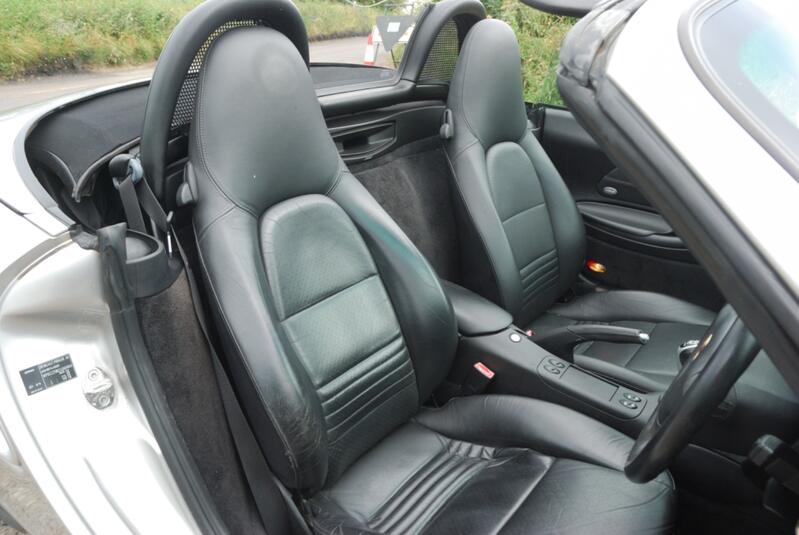 PORSCHE BOXSTER