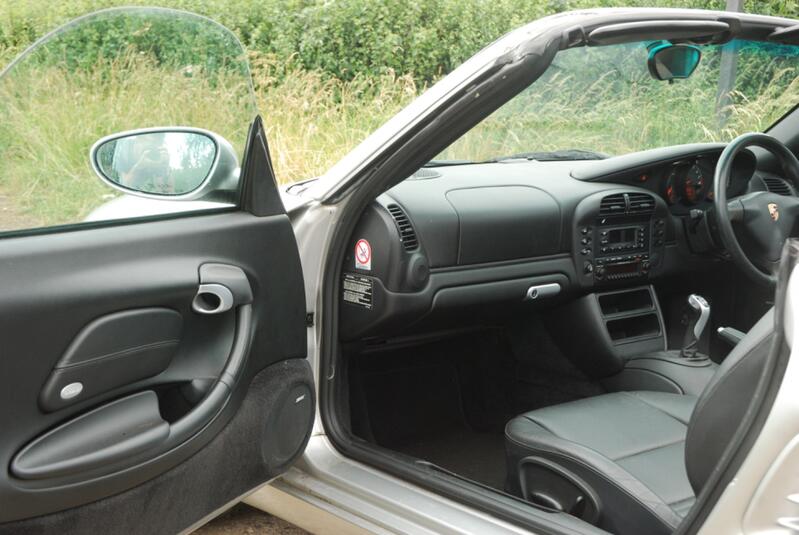 PORSCHE BOXSTER