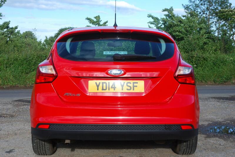 FORD FOCUS