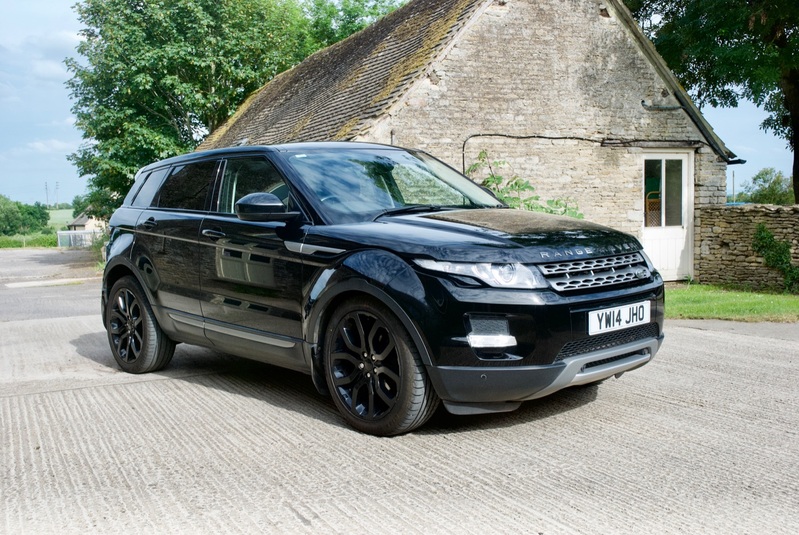 View LAND ROVER RANGE ROVER EVOQUE SD4 PURE TECH