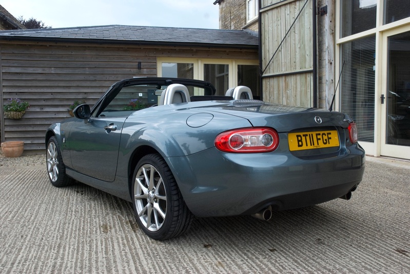 MAZDA MX-5