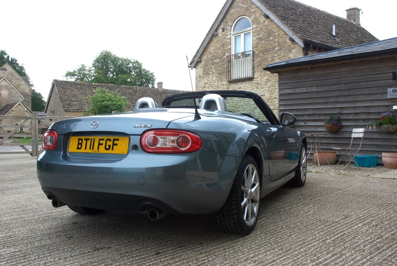 MAZDA MX-5