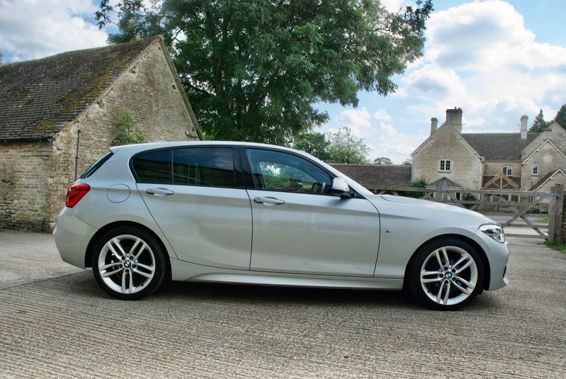 BMW 1 SERIES