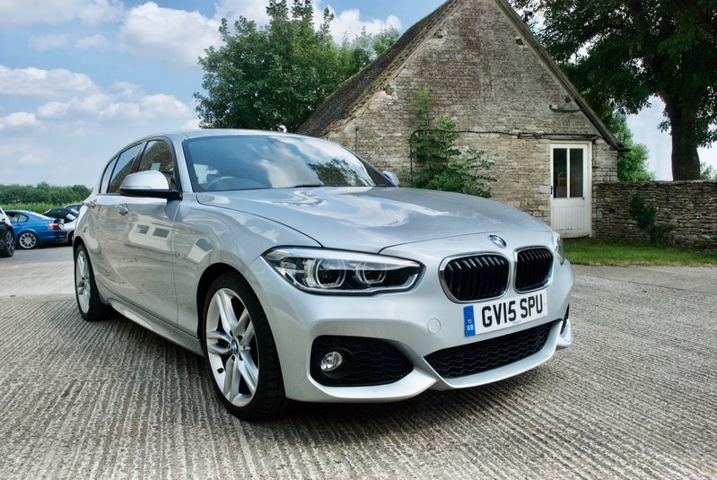 View BMW 1 SERIES 118I M SPORT