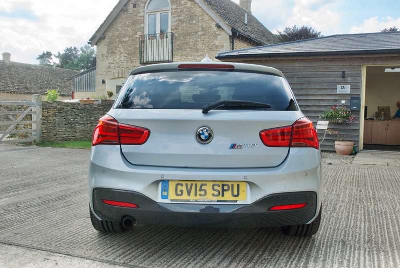 BMW 1 SERIES