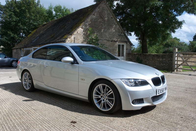 View BMW 3 SERIES 320I M SPORT