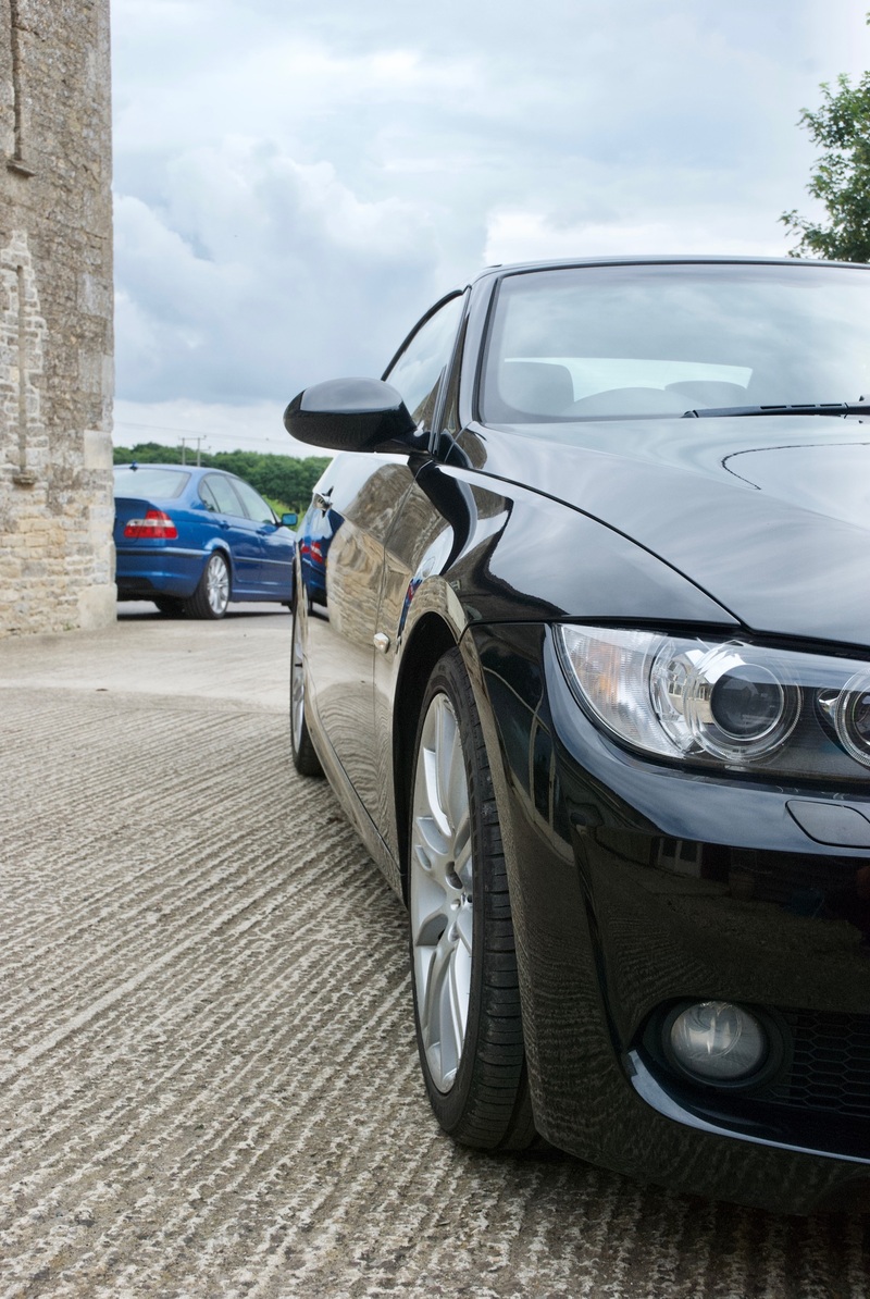 BMW 3 SERIES