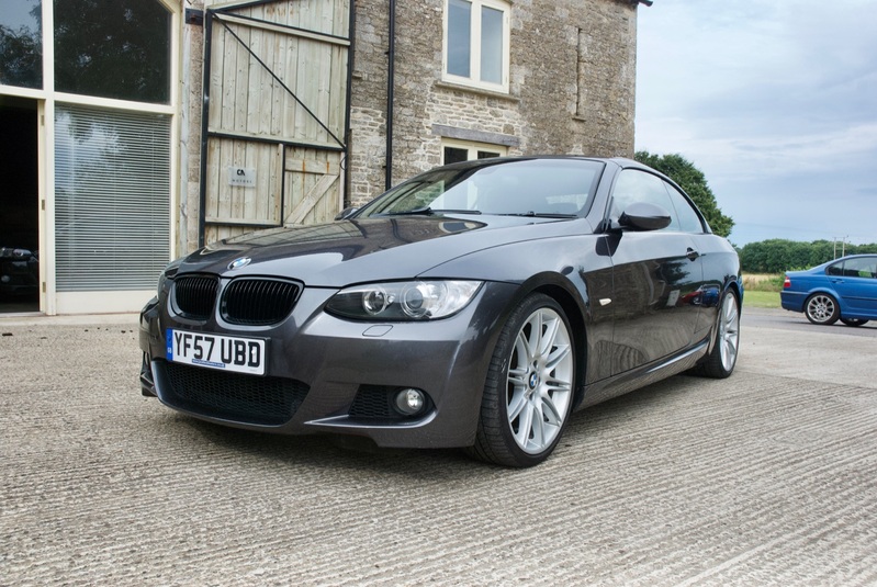 BMW 3 SERIES