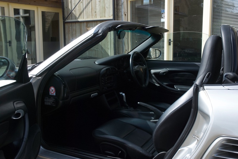 PORSCHE BOXSTER
