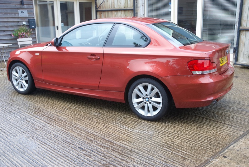 BMW 1 SERIES