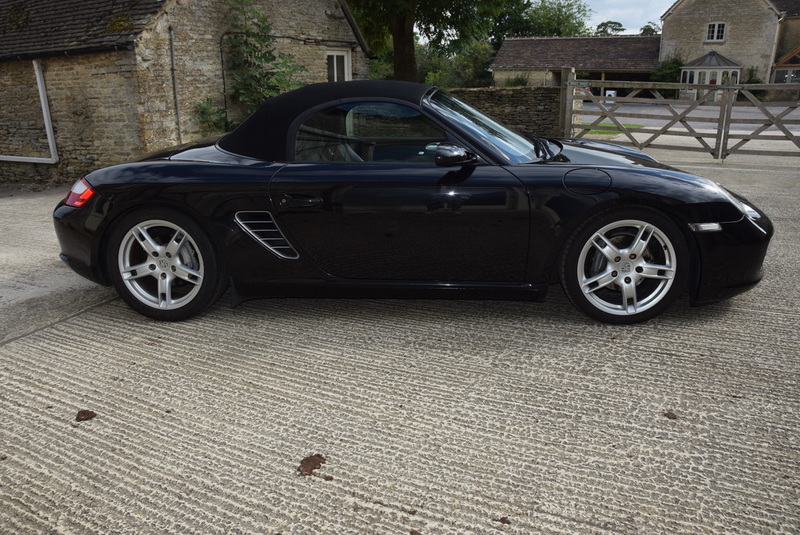 PORSCHE BOXSTER