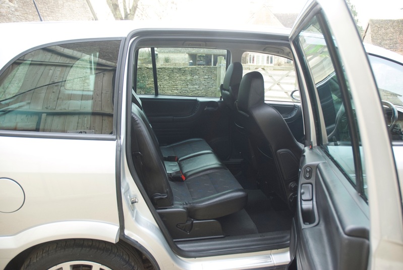 VAUXHALL ZAFIRA
