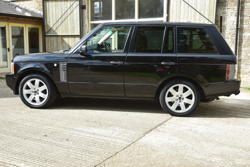 LAND ROVER RANGE ROVER