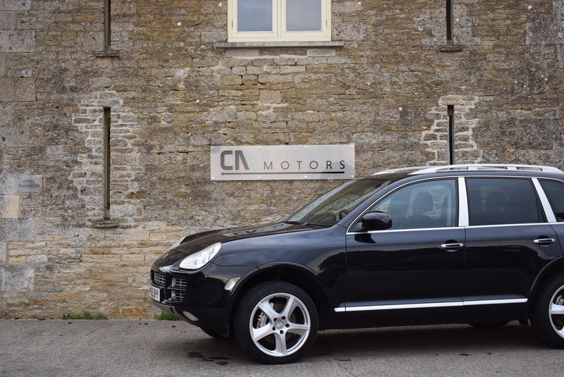 View PORSCHE CAYENNE S