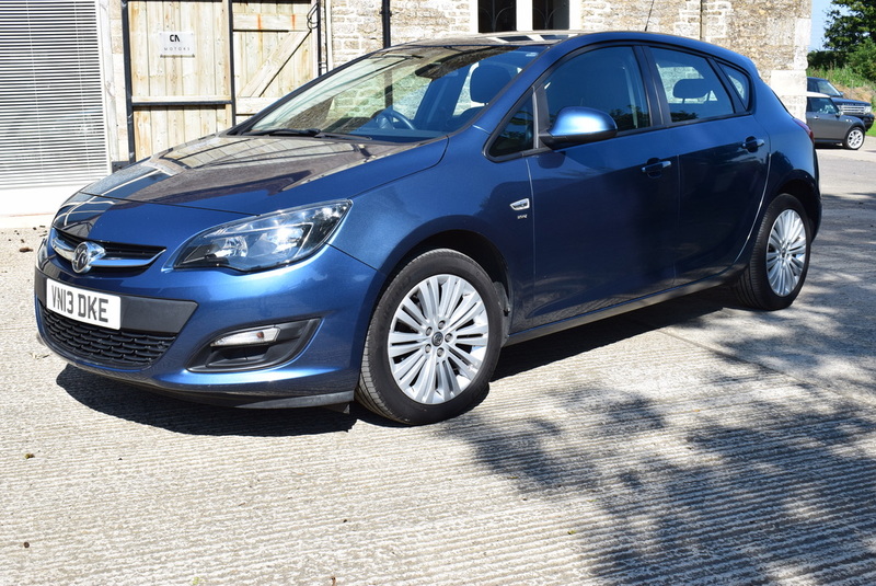 VAUXHALL ASTRA