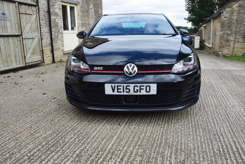 View VOLKSWAGEN GOLF GTI PERFORMANCE DSG