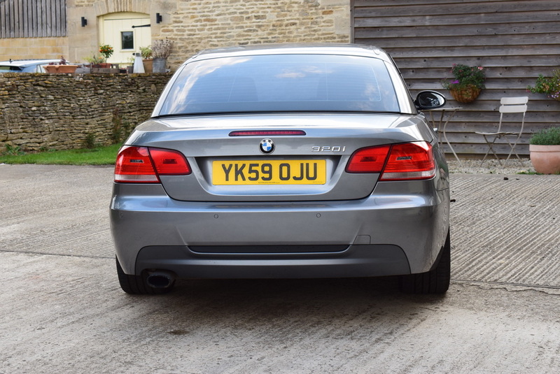 BMW 3 SERIES