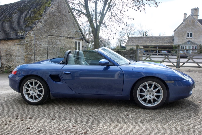 PORSCHE BOXSTER