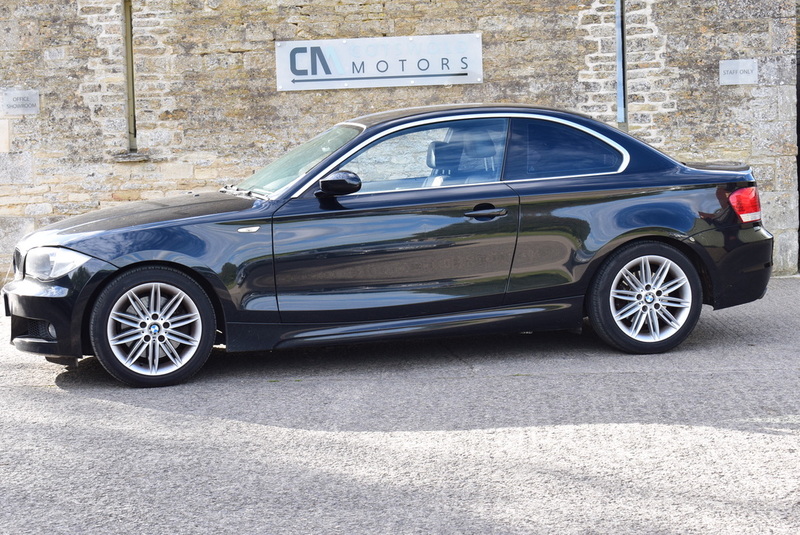 View BMW 1 SERIES 123D M SPORT