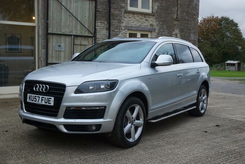 AUDI Q7