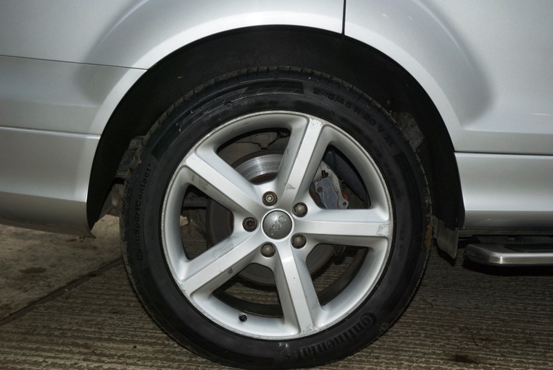 AUDI Q7