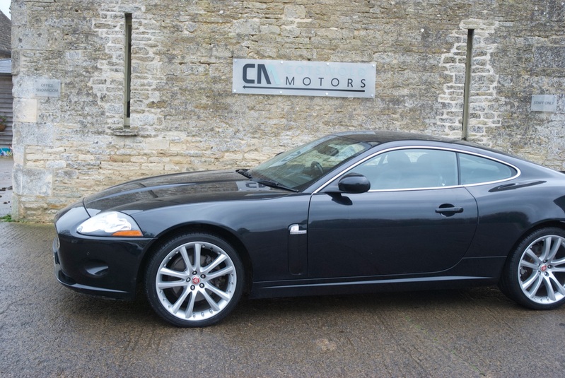 View JAGUAR XK COUPE