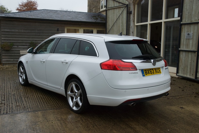 VAUXHALL INSIGNIA