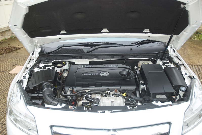 VAUXHALL INSIGNIA