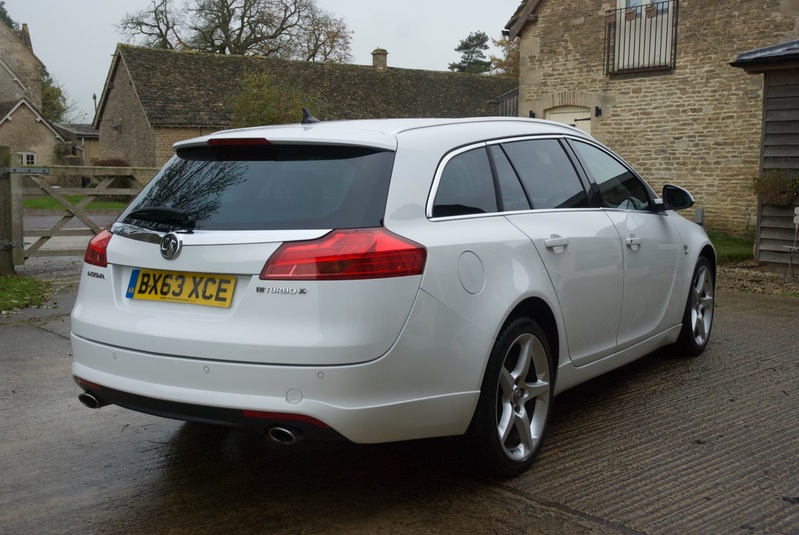 VAUXHALL INSIGNIA