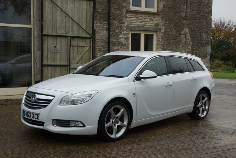 VAUXHALL INSIGNIA