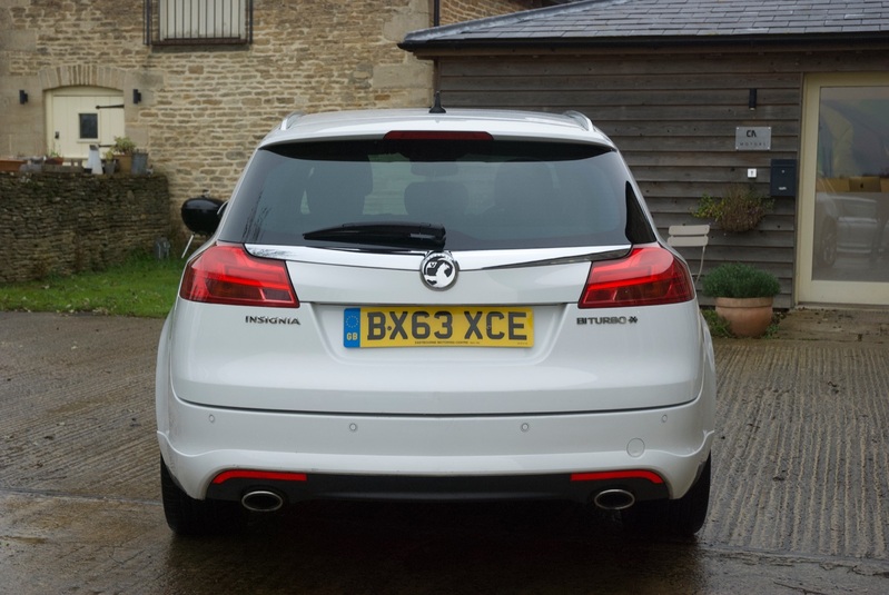 VAUXHALL INSIGNIA