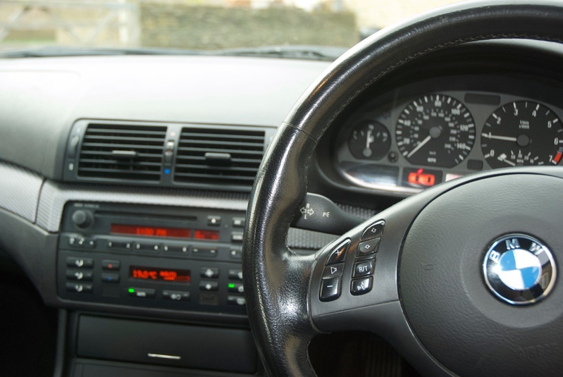 BMW 3 SERIES
