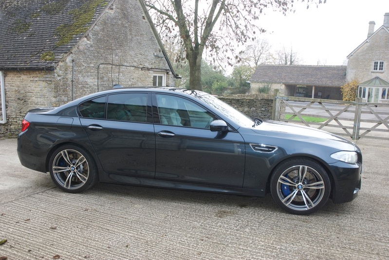 BMW 5 SERIES