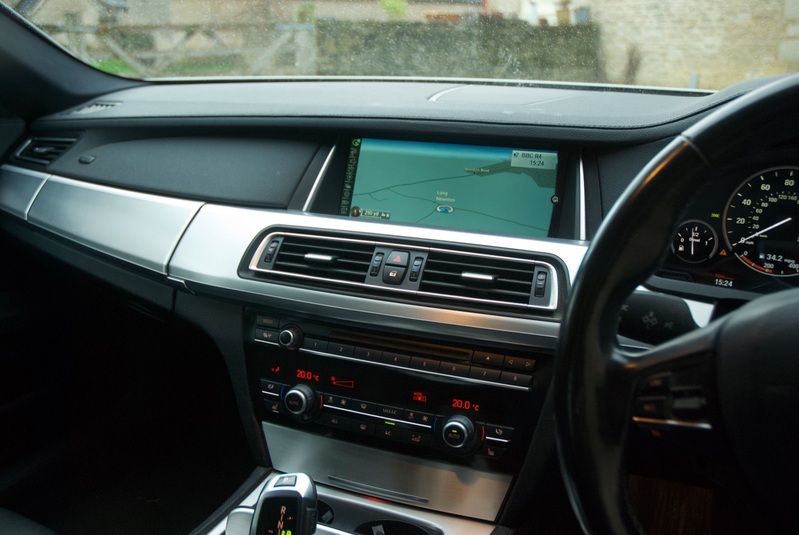 BMW 7 SERIES