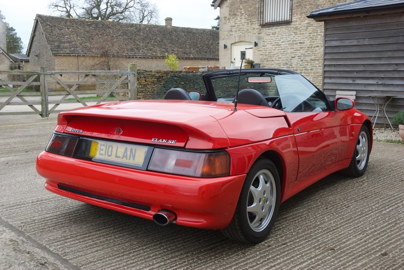 LOTUS ELAN