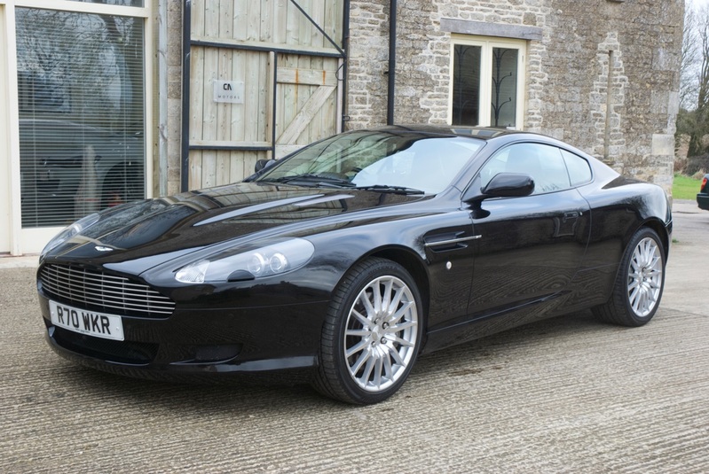 ASTON MARTIN DB9