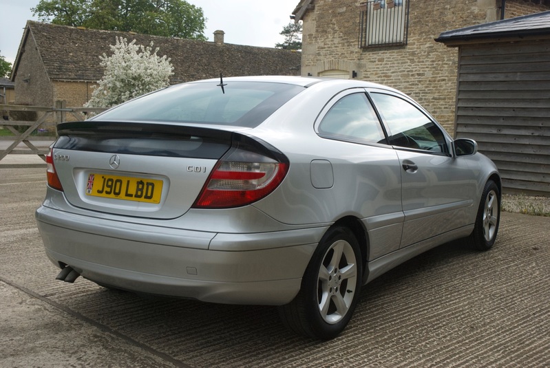 MERCEDES-BENZ C CLASS