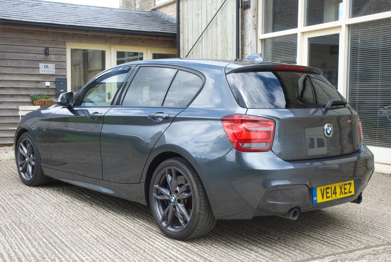 BMW 1 SERIES