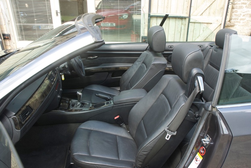 BMW 3 SERIES