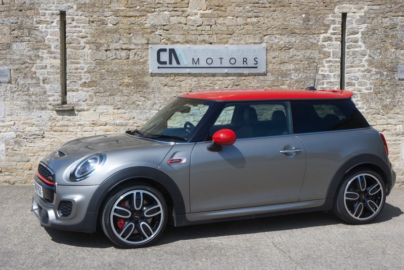 View MINI MINI JOHN COOPER WORKS