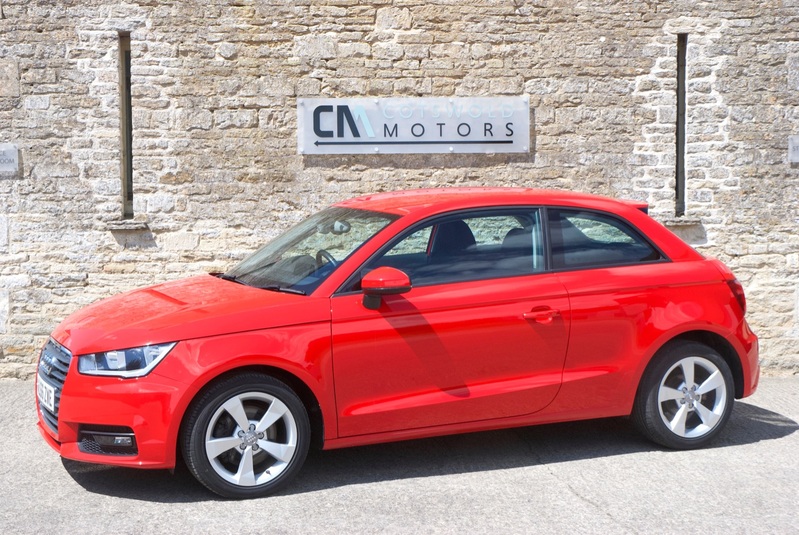 View AUDI A1 TFSI SPORT