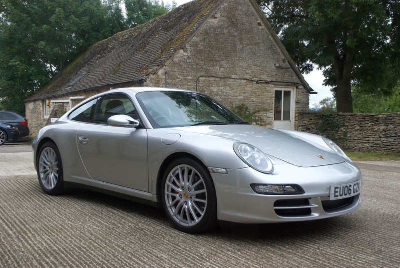 View PORSCHE 911 CARRERA 4S TIPTRONIC S