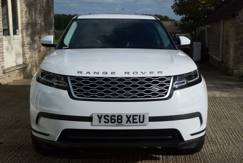 View LAND ROVER RANGE ROVER VELAR S