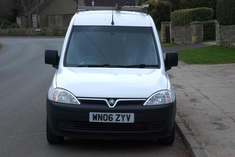 View VAUXHALL COMBO 2000 CDTI