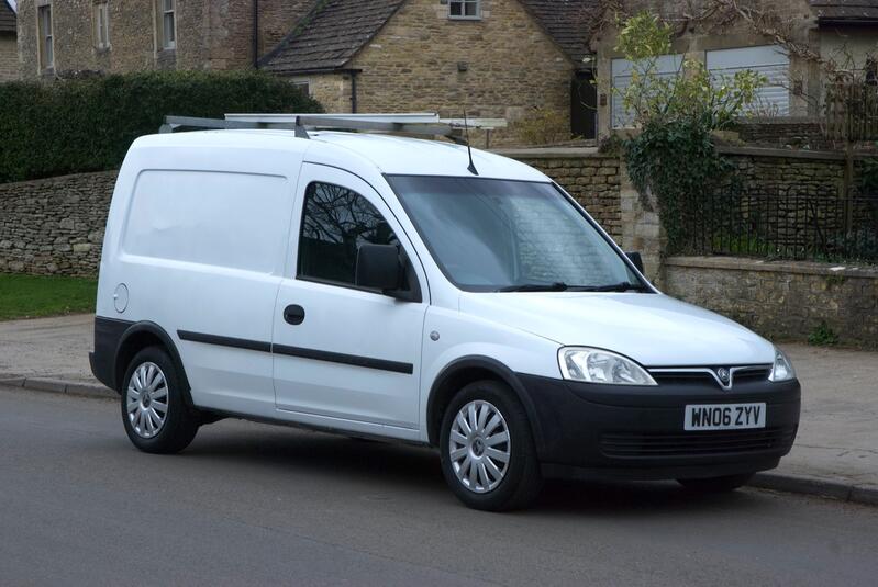 View VAUXHALL COMBO 2000 CDTI