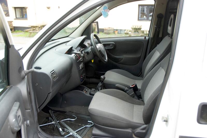 VAUXHALL COMBO